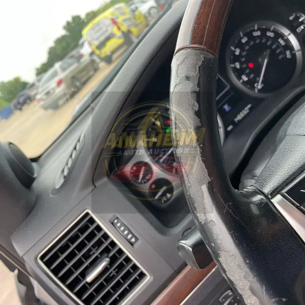 2018 Toyota Land Cruiser Base