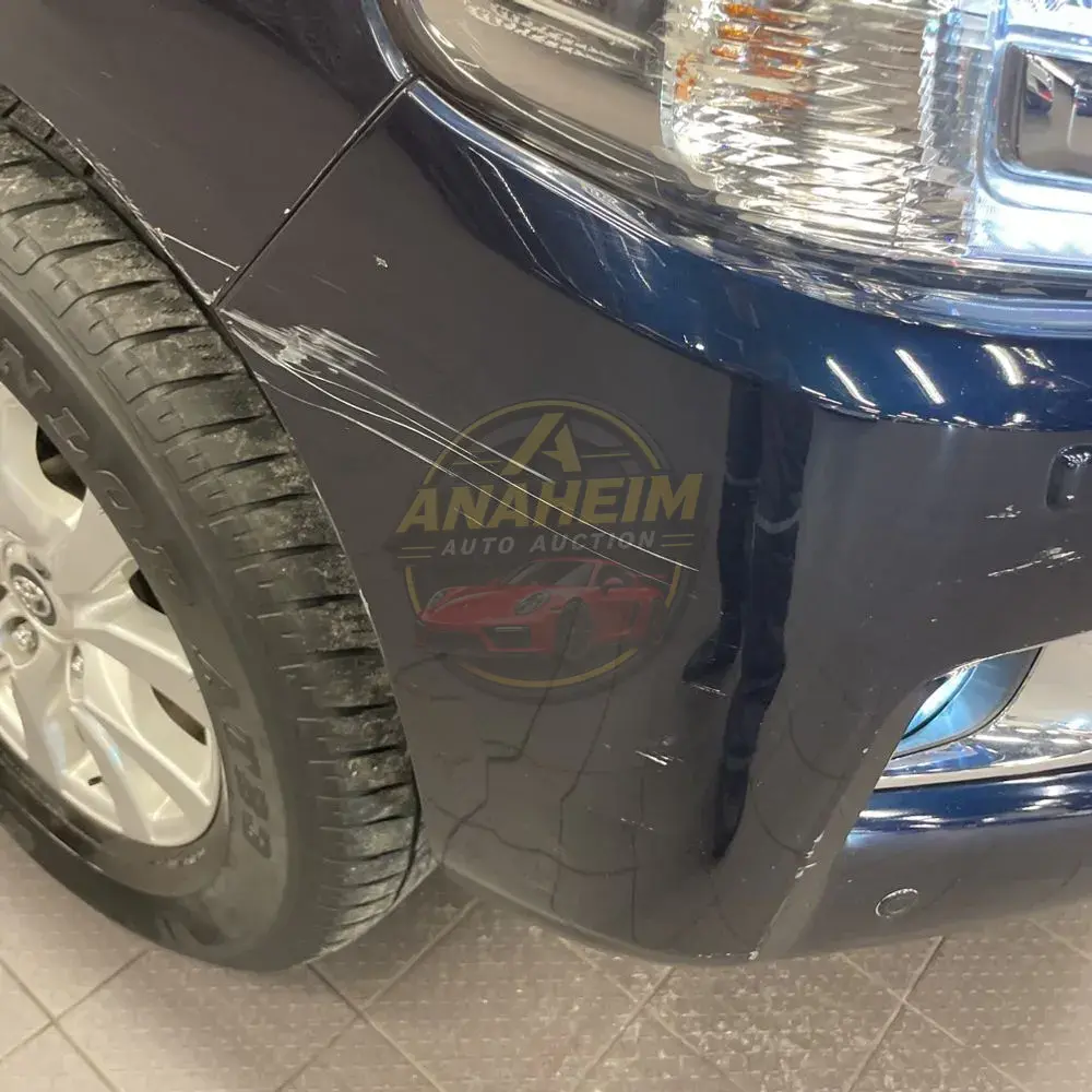 2019 Toyota Land Cruiser Base