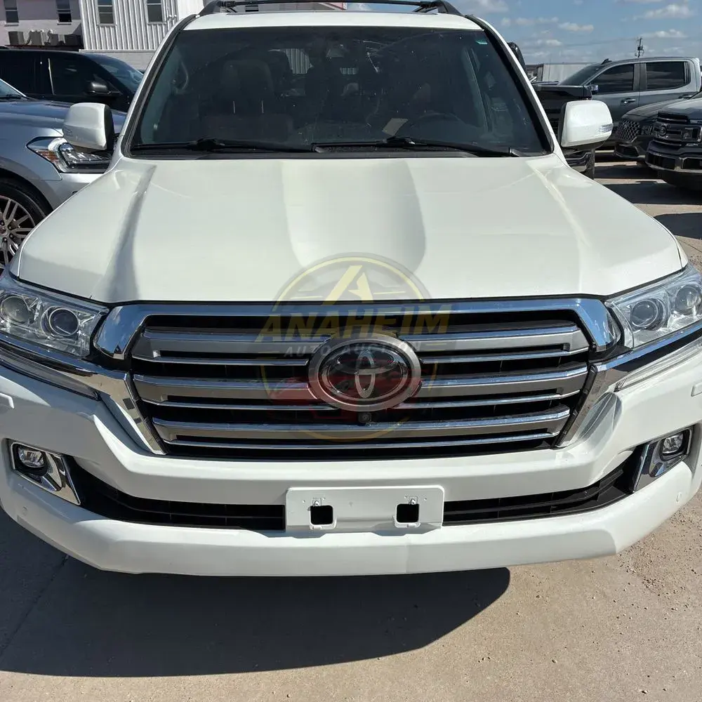 2020 Toyota Land Cruiser Base