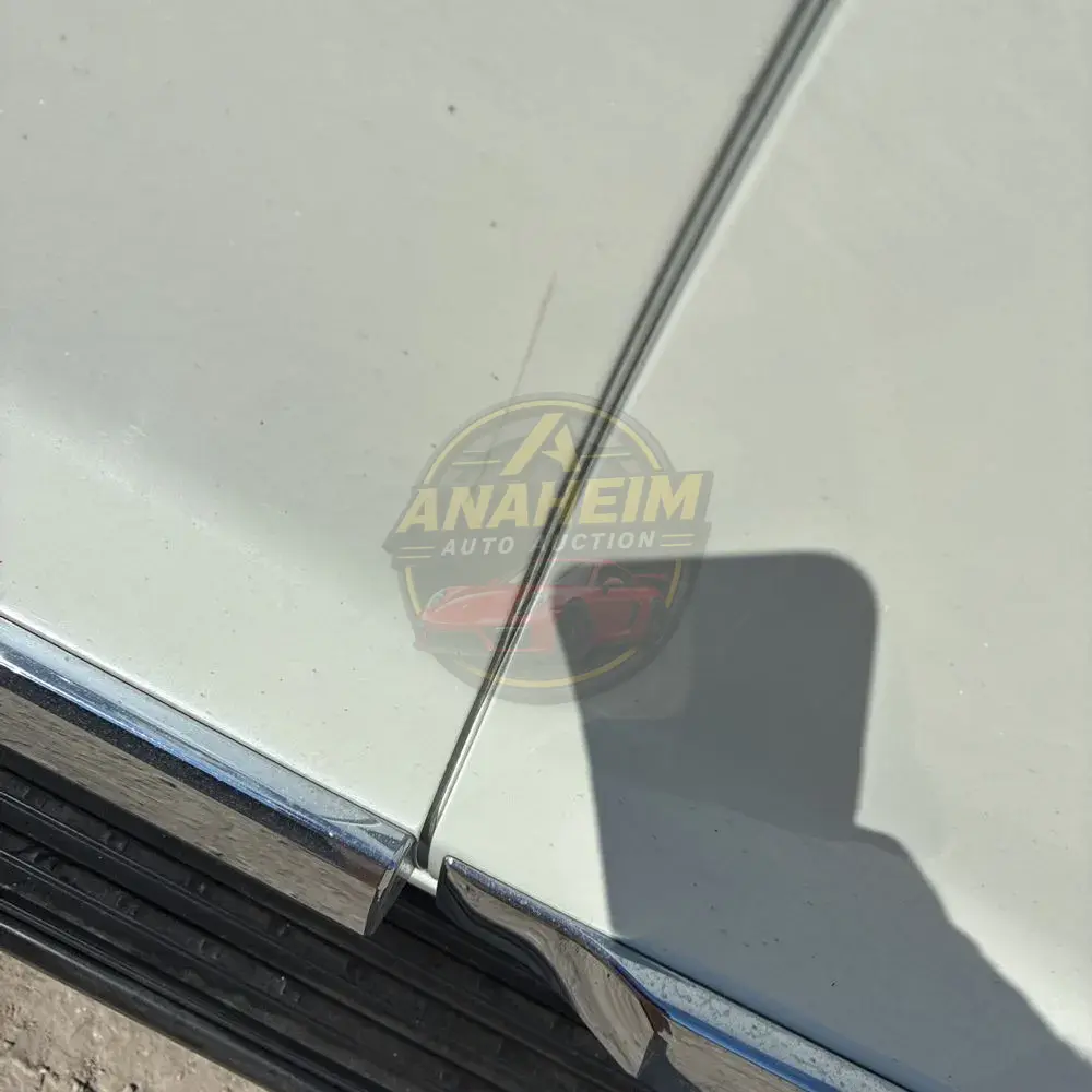 2020 Toyota Land Cruiser Base