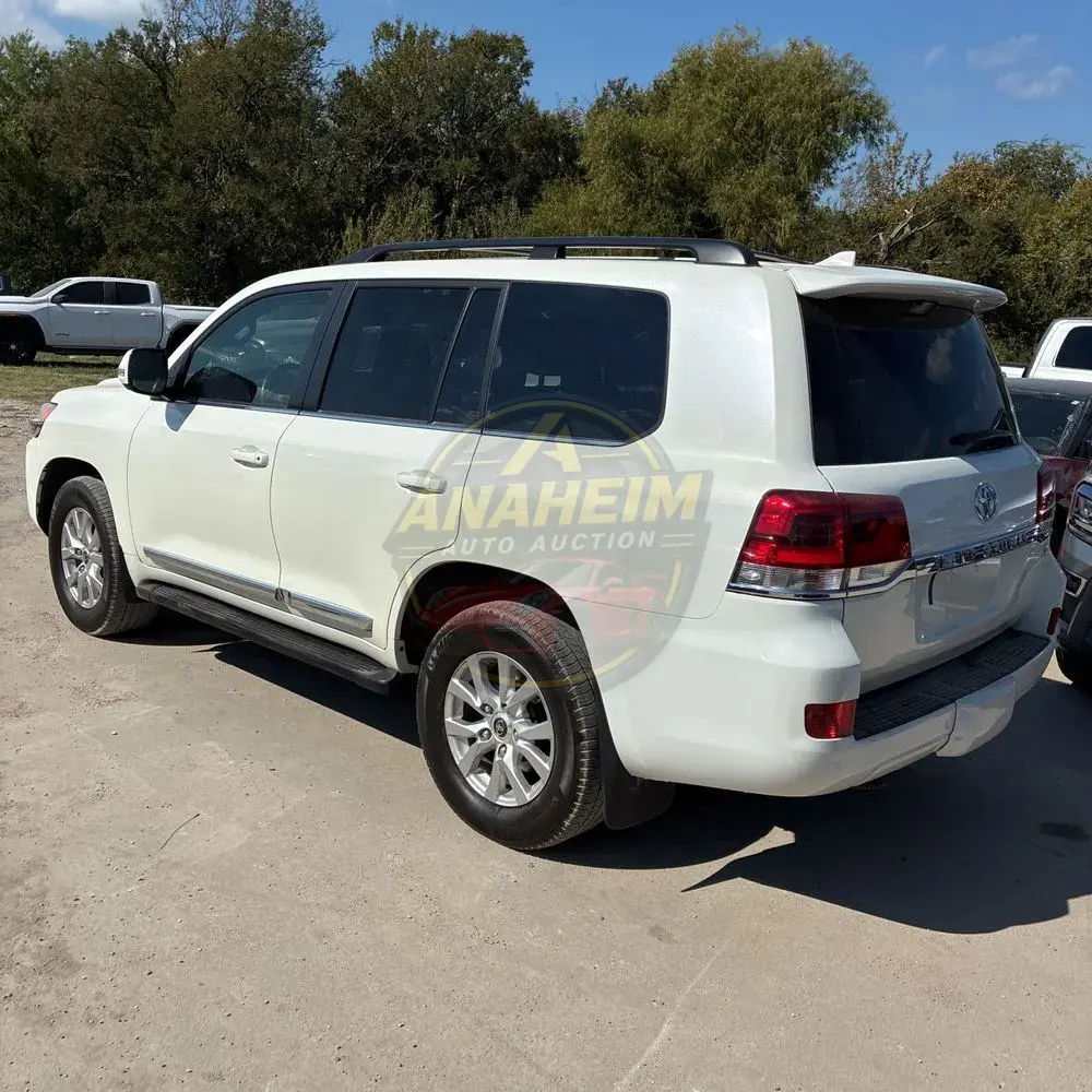 2020 Toyota Land Cruiser Base