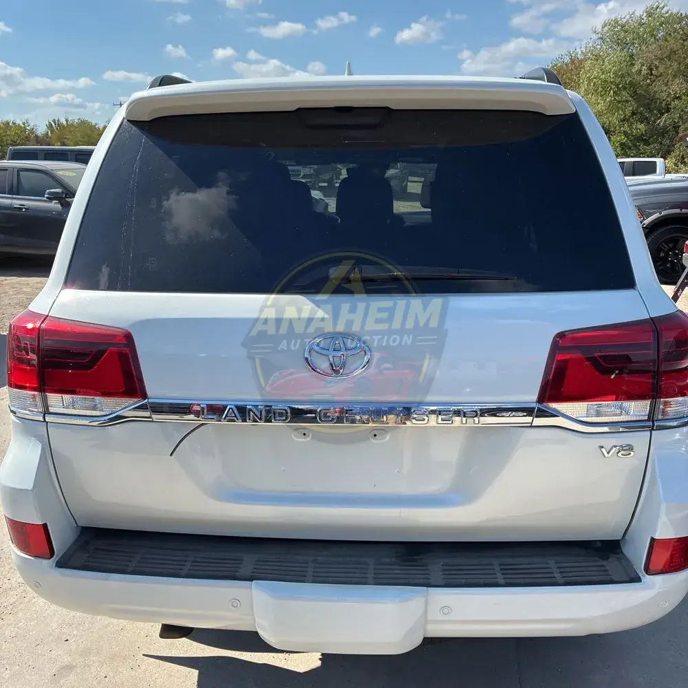 2020 Toyota Land Cruiser Base