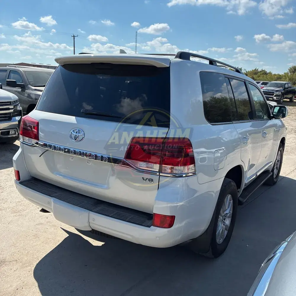 2020 Toyota Land Cruiser Base