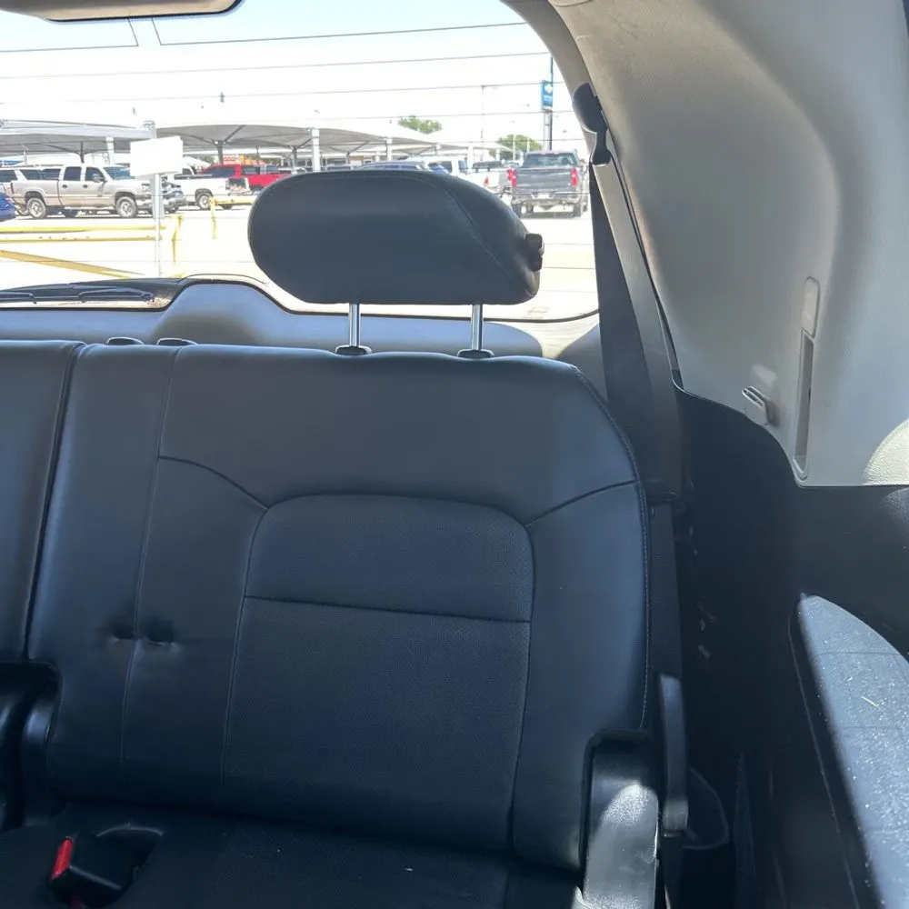 2016 Toyota Land Cruiser Base