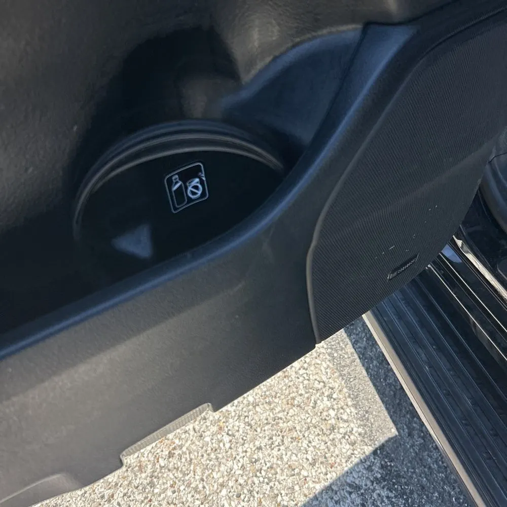 2016 Toyota Land Cruiser Base