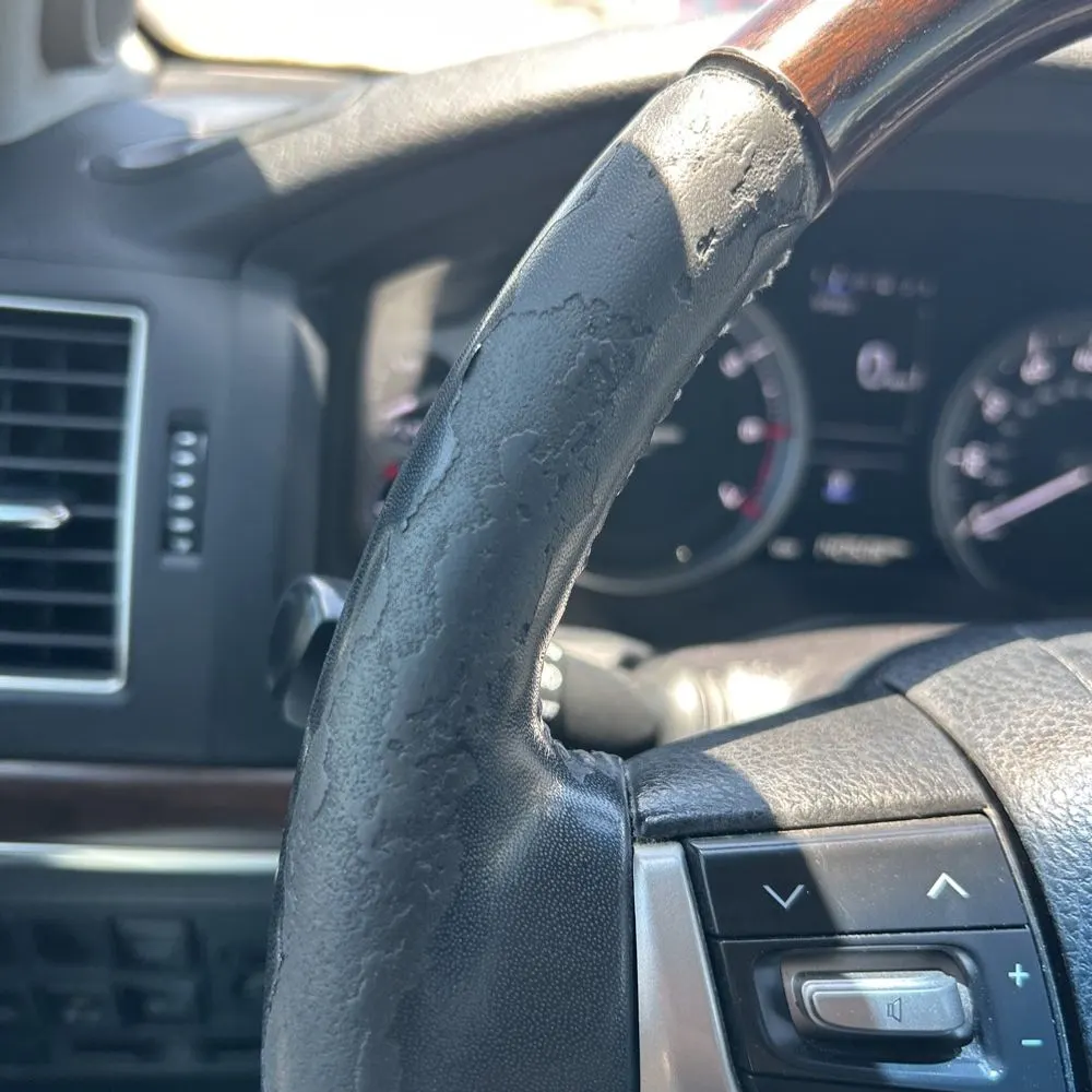 2016 Toyota Land Cruiser Base