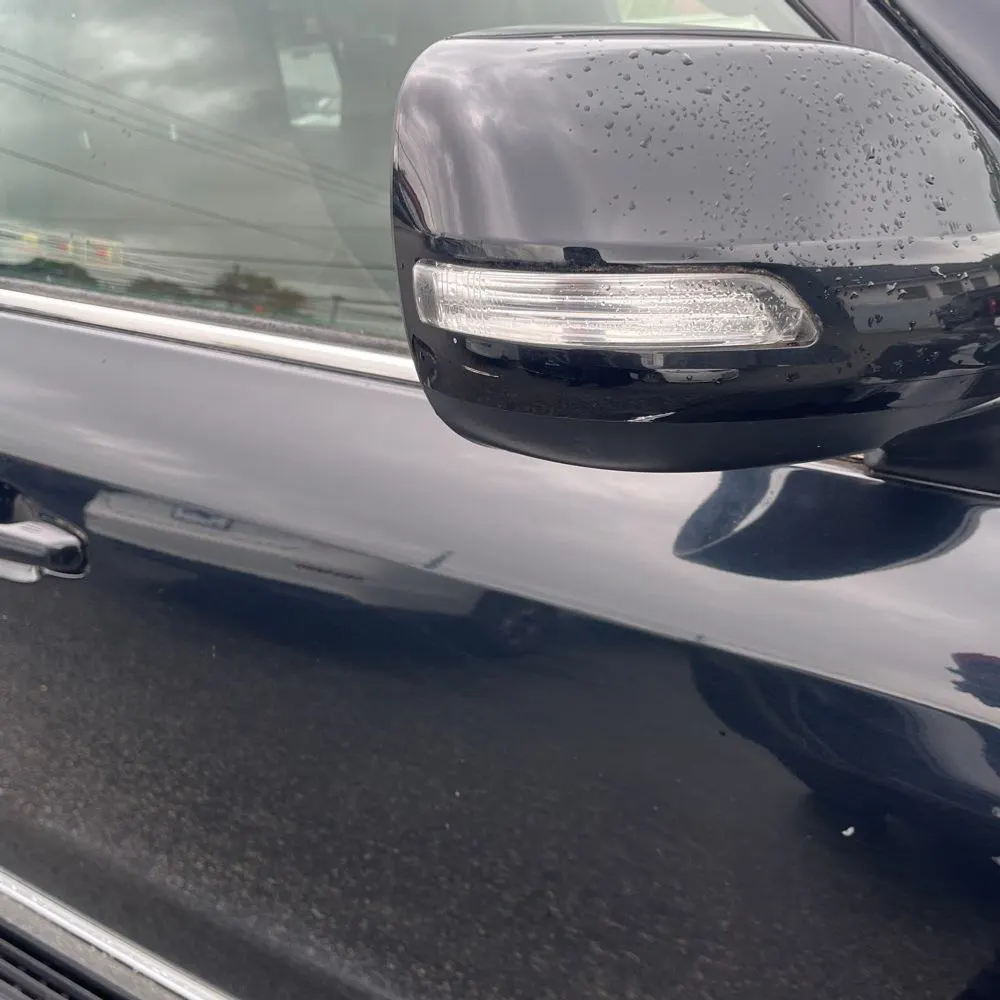 2017 Toyota Land Cruiser Base