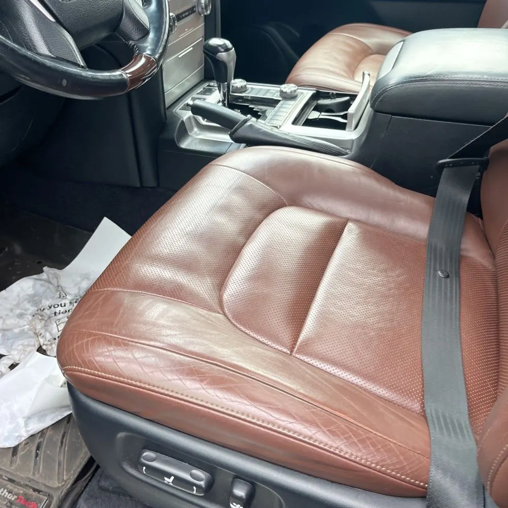 2017 Toyota Land Cruiser Base