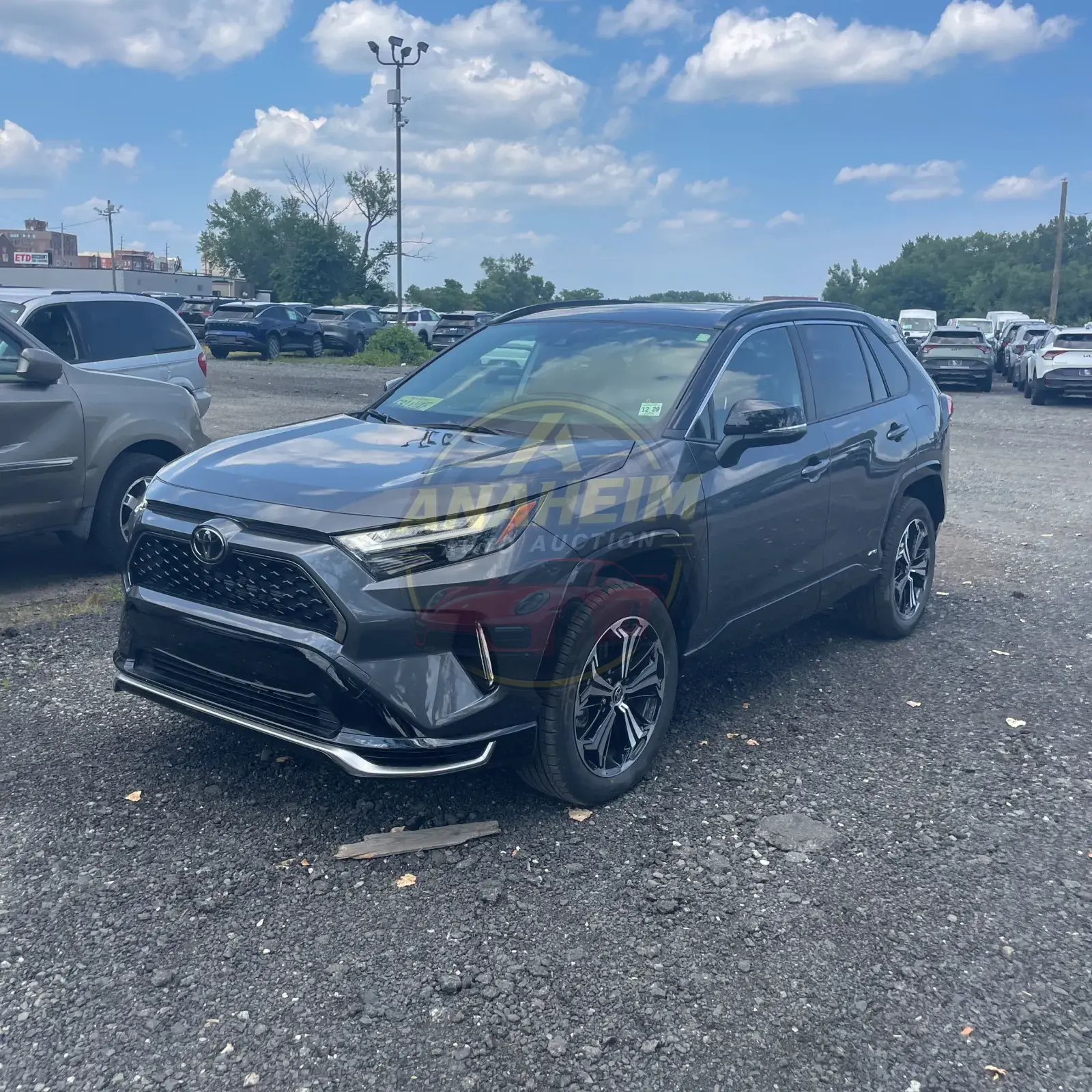 2025 Toyota RAV4 Plug-in Hybrid XSE