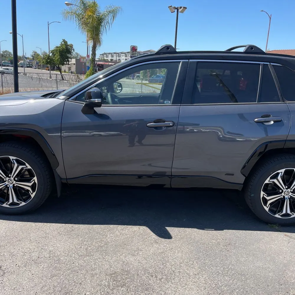 2025 Toyota RAV4 Plug-in Hybrid XSE