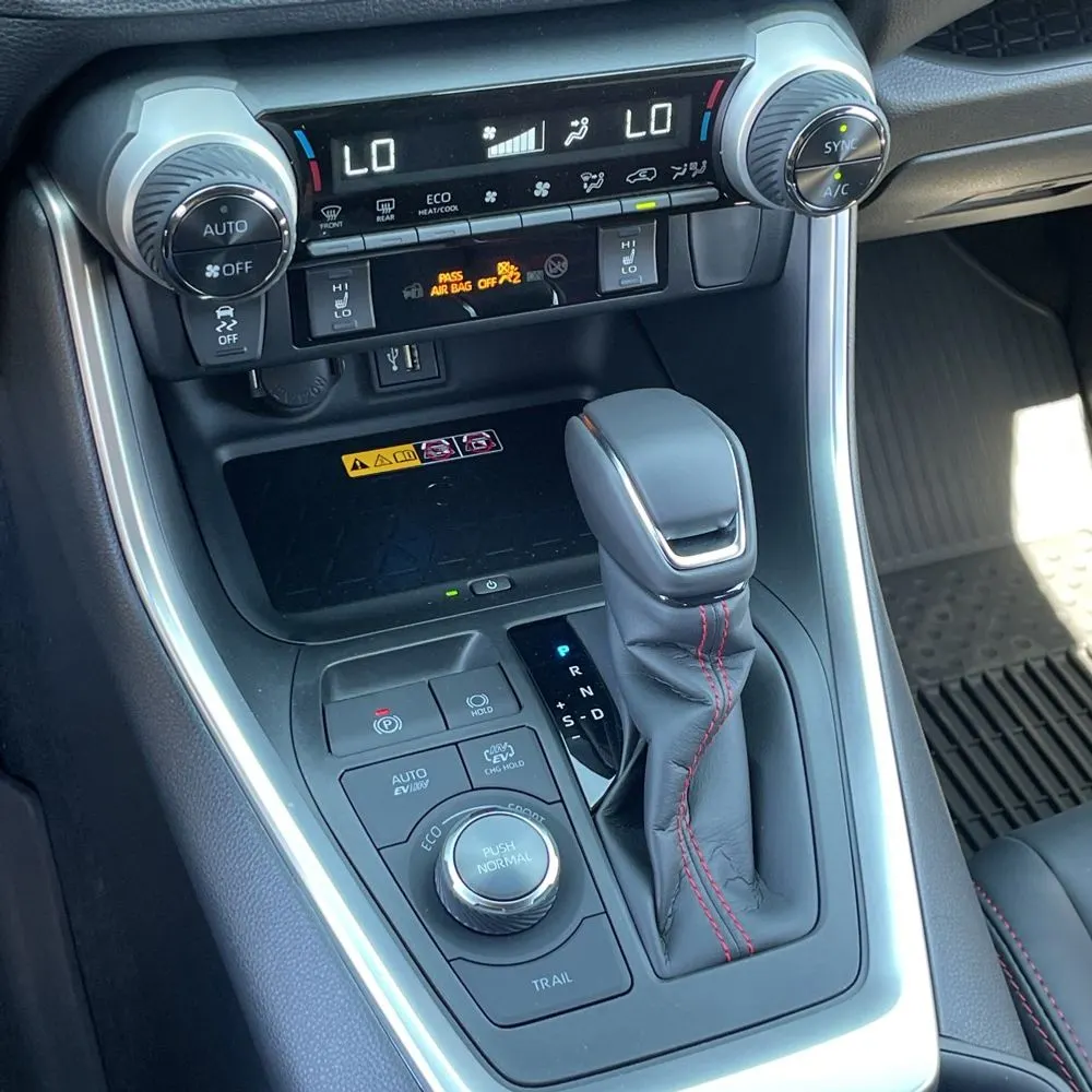 2025 Toyota RAV4 Plug-in Hybrid XSE