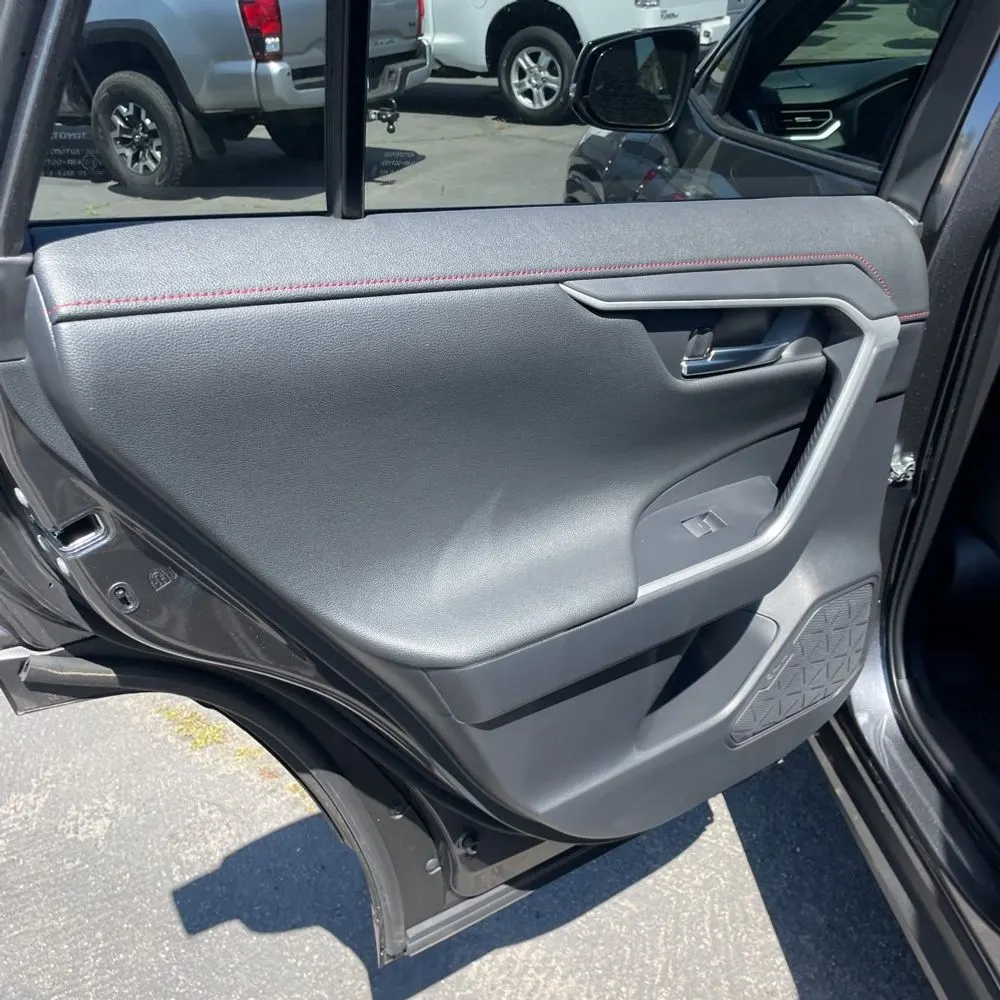 2025 Toyota RAV4 Plug-in Hybrid XSE