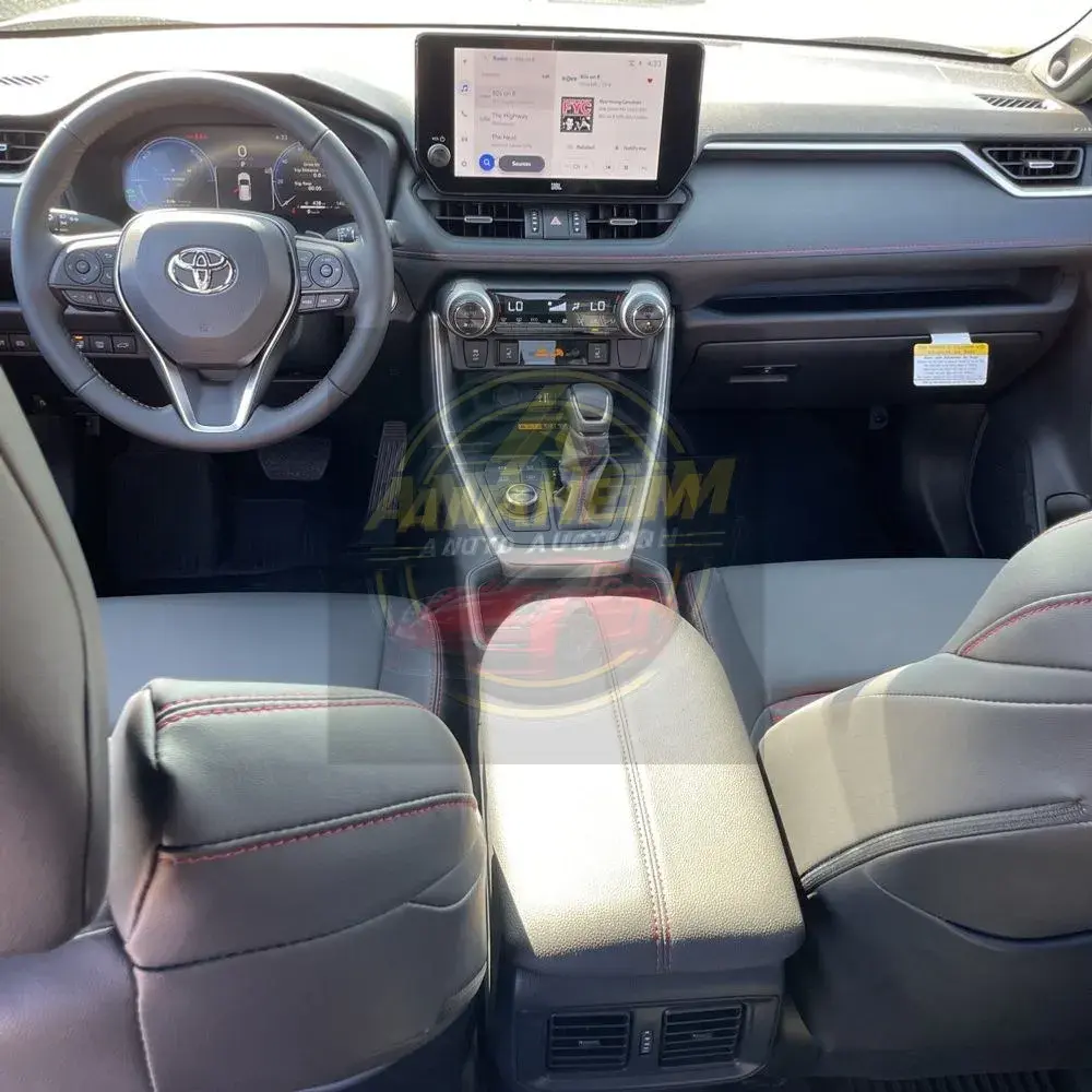 2025 Toyota RAV4 Plug-in Hybrid XSE