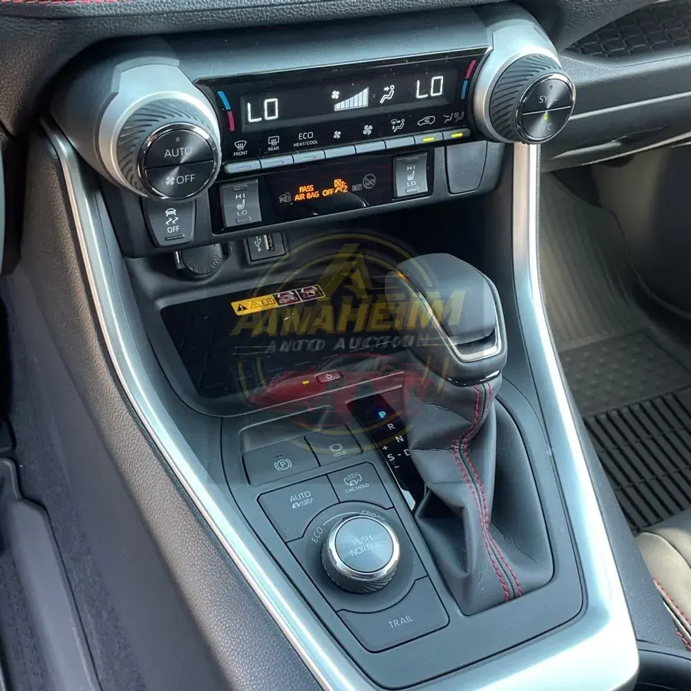 2025 Toyota RAV4 Plug-in Hybrid XSE