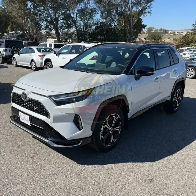 2025 Toyota RAV4 Plug-in Hybrid XSE