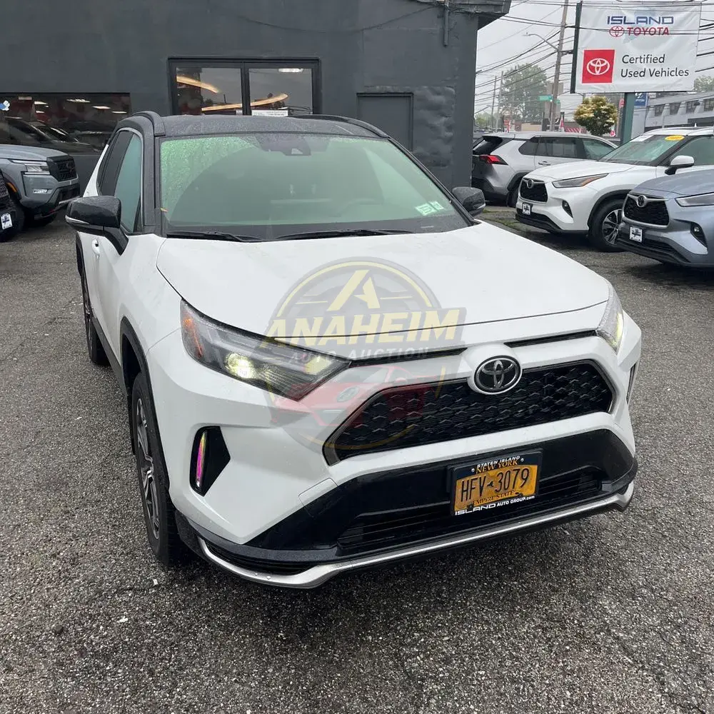 2025 Toyota RAV4 Plug-in Hybrid XSE