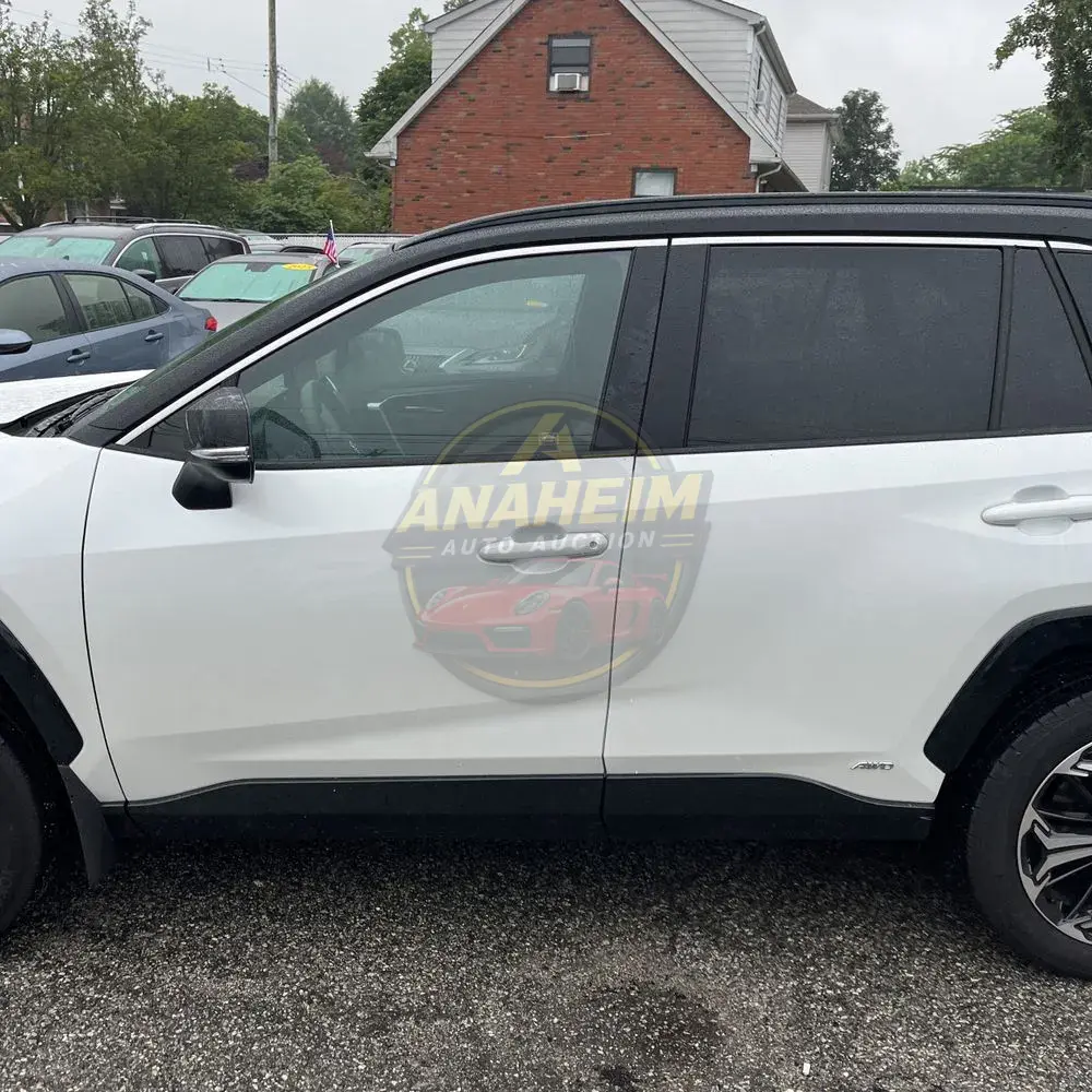 2025 Toyota RAV4 Plug-in Hybrid XSE