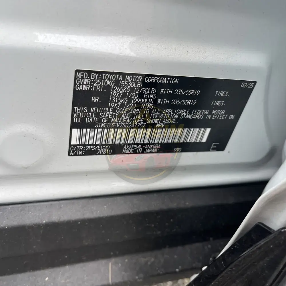 2025 Toyota RAV4 Plug-in Hybrid XSE