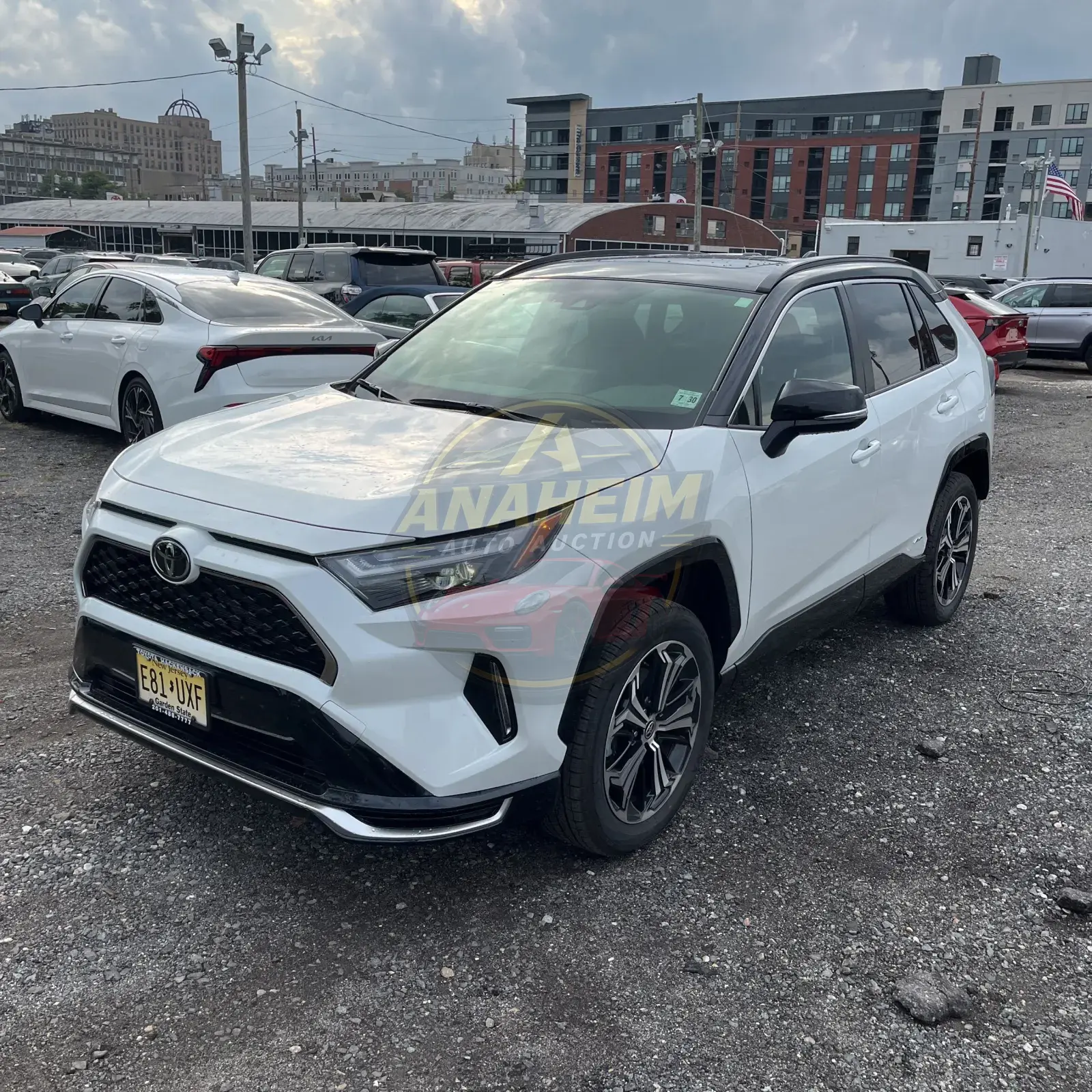 2025 Toyota RAV4 Plug-in Hybrid XSE