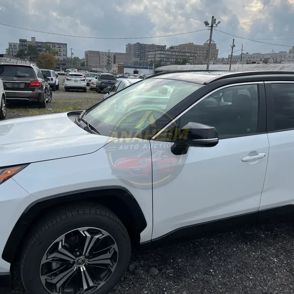 2025 Toyota RAV4 Plug-in Hybrid XSE