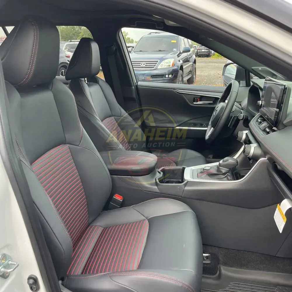 2025 Toyota RAV4 Plug-in Hybrid XSE
