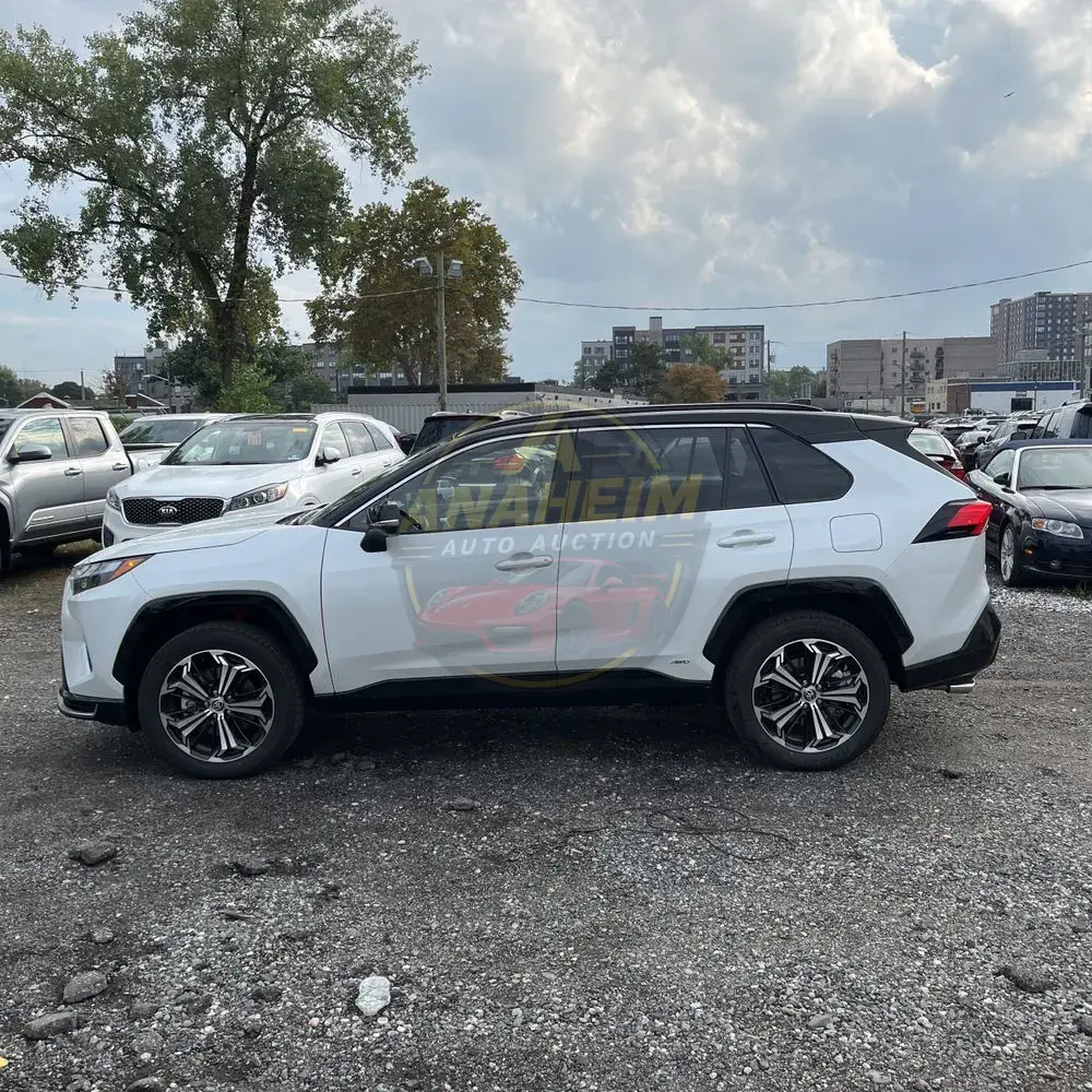 2025 Toyota RAV4 Plug-in Hybrid XSE