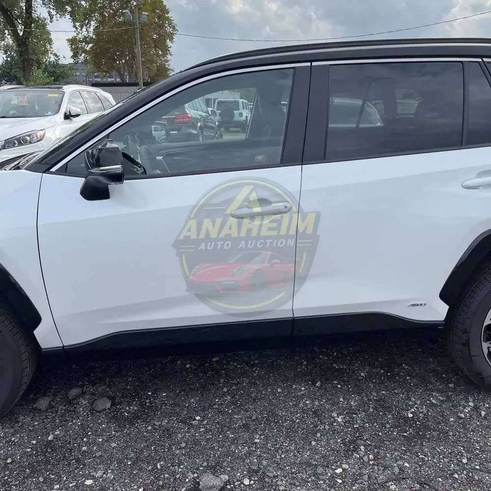 2025 Toyota RAV4 Plug-in Hybrid XSE
