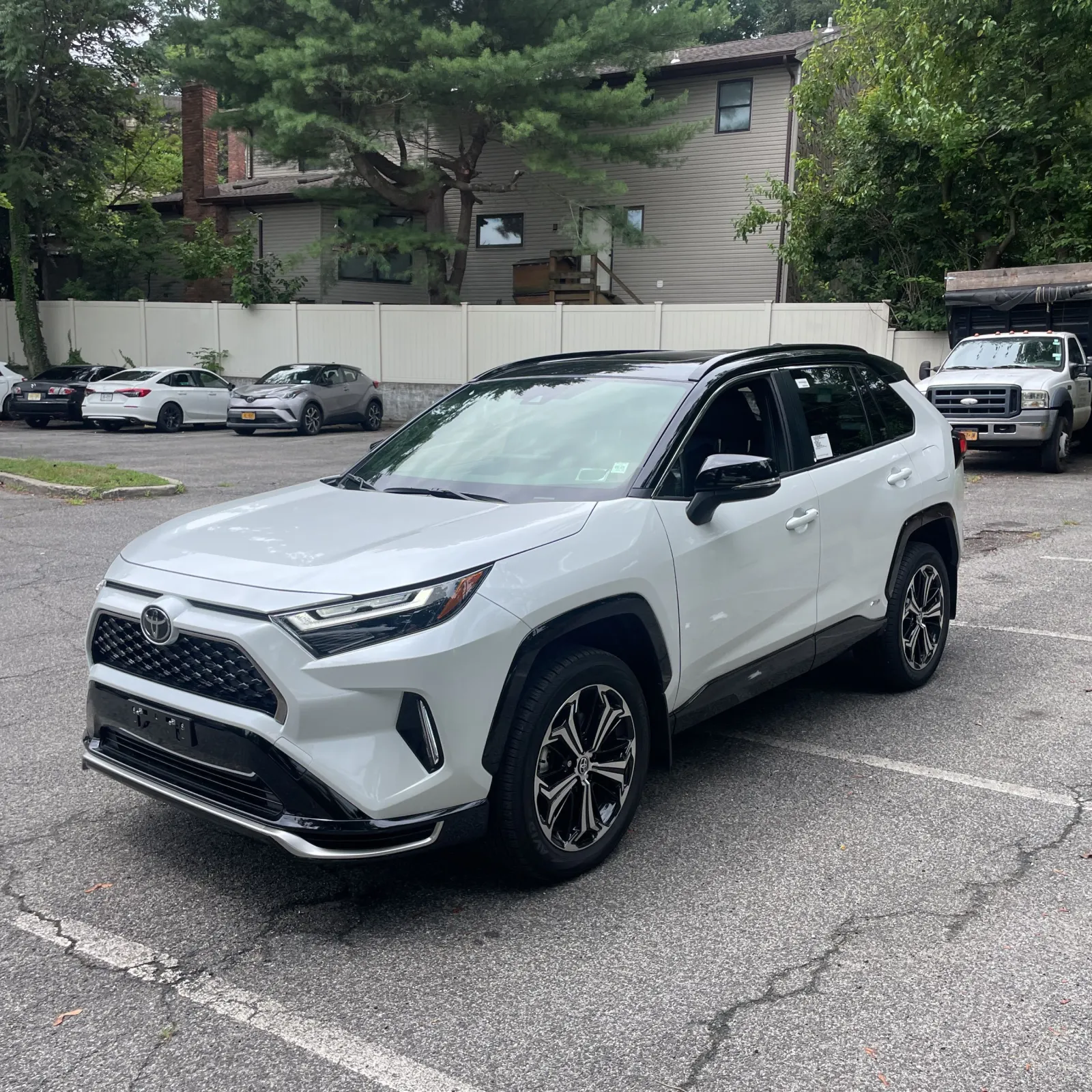2025 Toyota RAV4 Plug-in Hybrid XSE