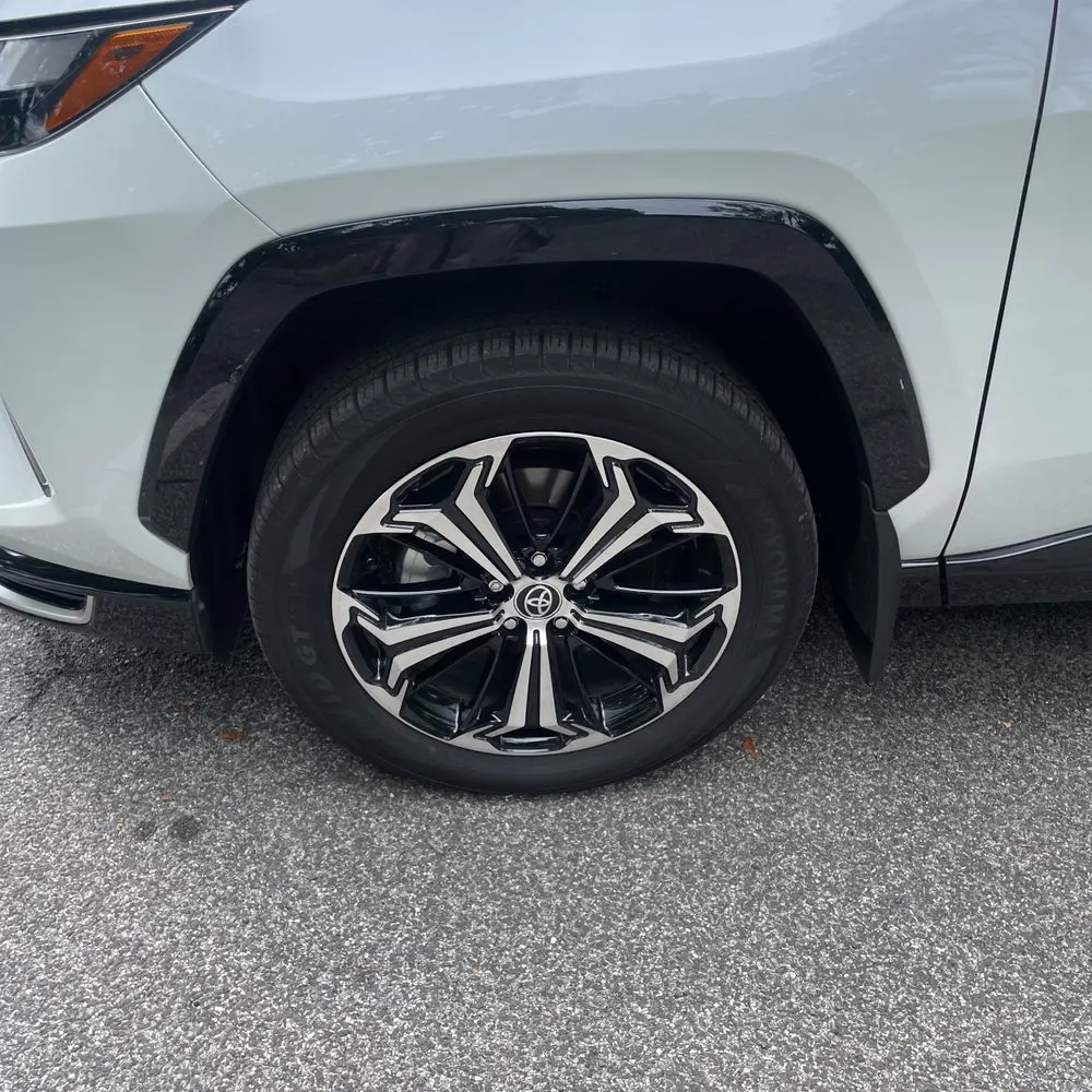2025 Toyota RAV4 Plug-in Hybrid XSE