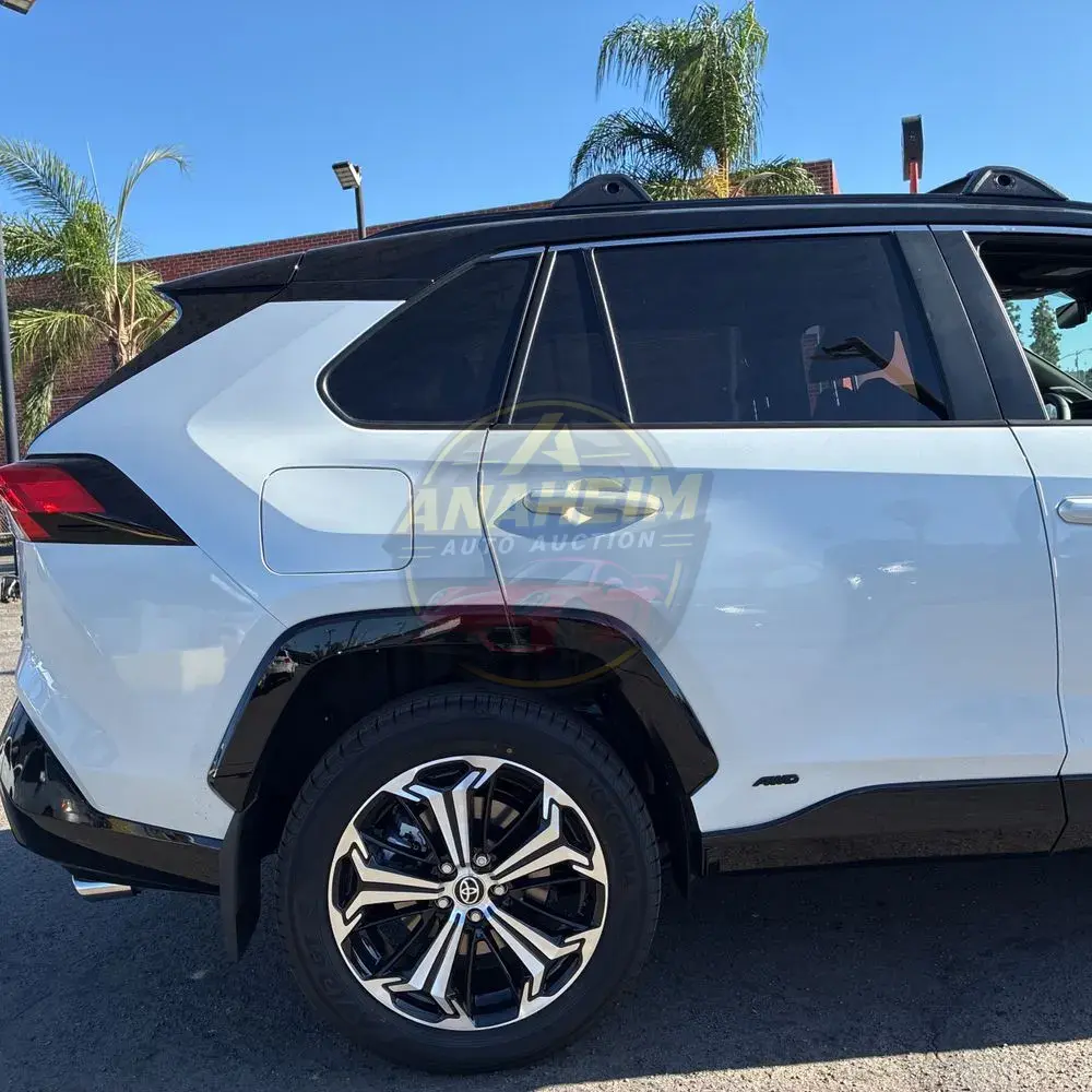 2025 Toyota RAV4 Plug-in Hybrid XSE