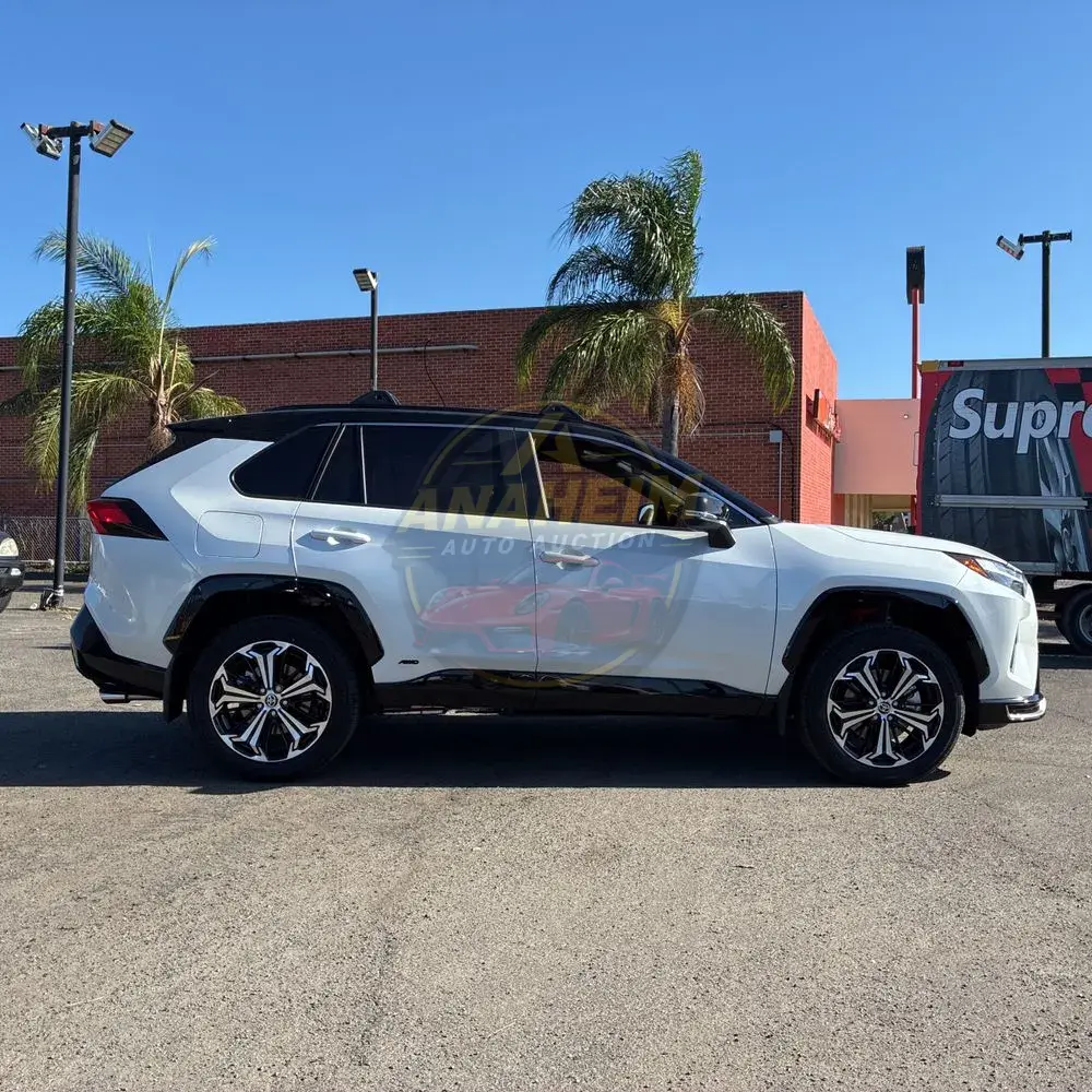 2025 Toyota RAV4 Plug-in Hybrid XSE