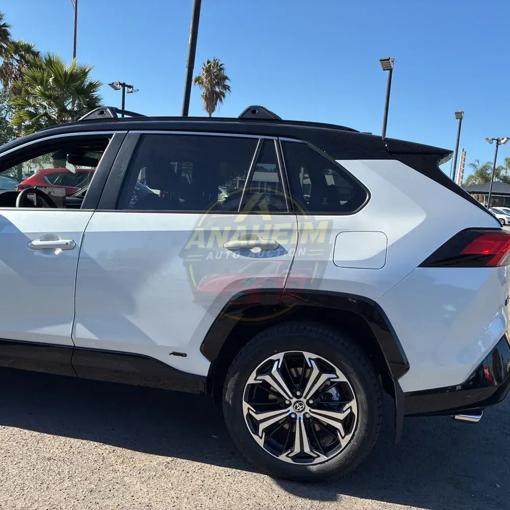 2025 Toyota RAV4 Plug-in Hybrid XSE