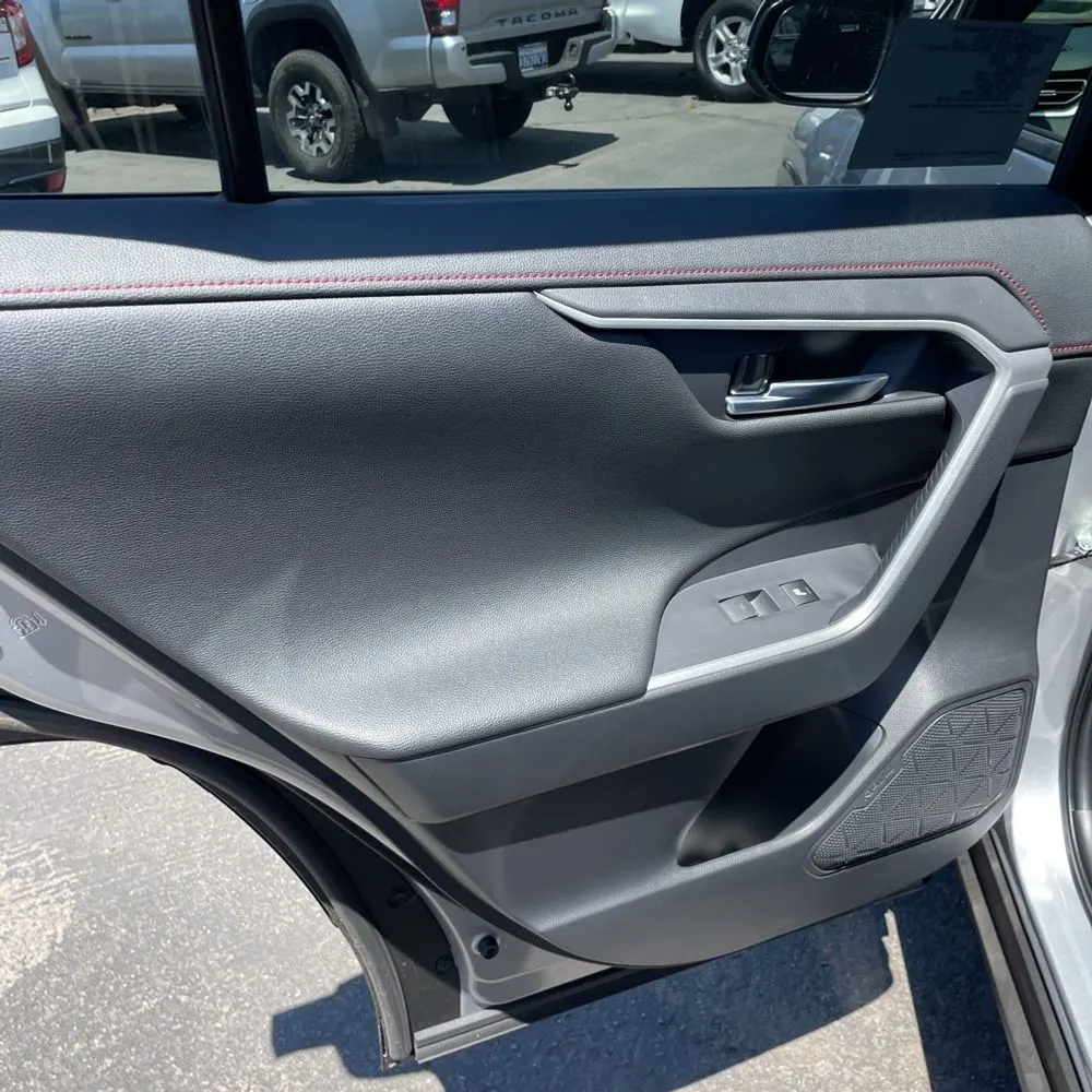 2025 Toyota RAV4 Plug-in Hybrid XSE