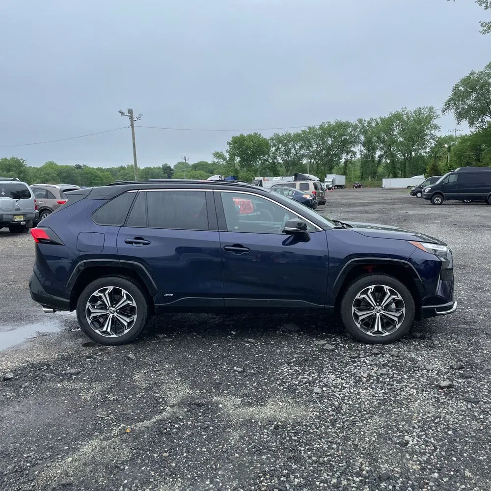 2025 Toyota RAV4 Plug-in Hybrid XSE