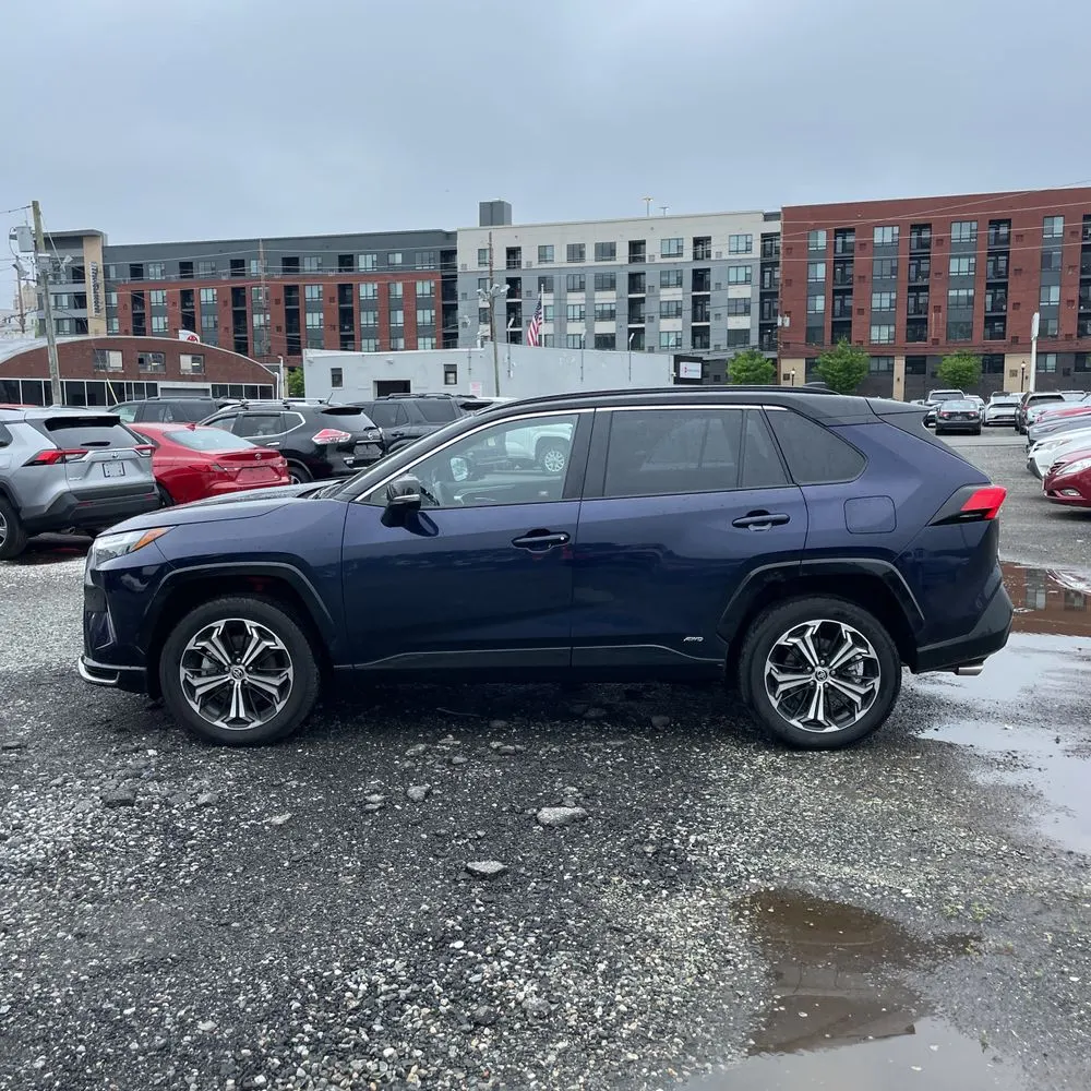 2025 Toyota RAV4 Plug-in Hybrid XSE