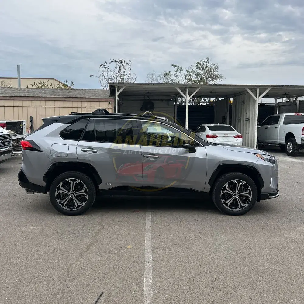 2025 Toyota RAV4 Plug-in Hybrid XSE