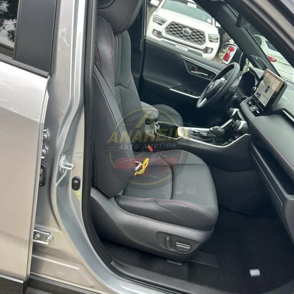 2025 Toyota RAV4 Plug-in Hybrid XSE