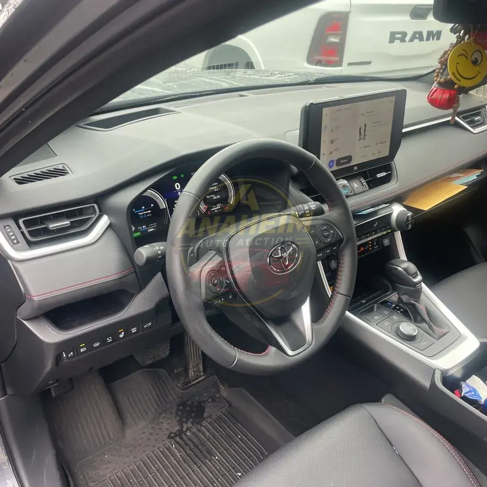 2025 Toyota RAV4 Plug-in Hybrid XSE