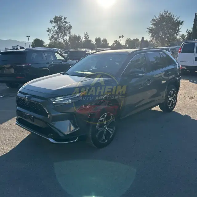 2025 Toyota RAV4 Plug-in Hybrid XSE