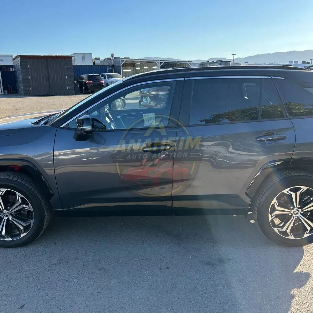 2025 Toyota RAV4 Plug-in Hybrid XSE