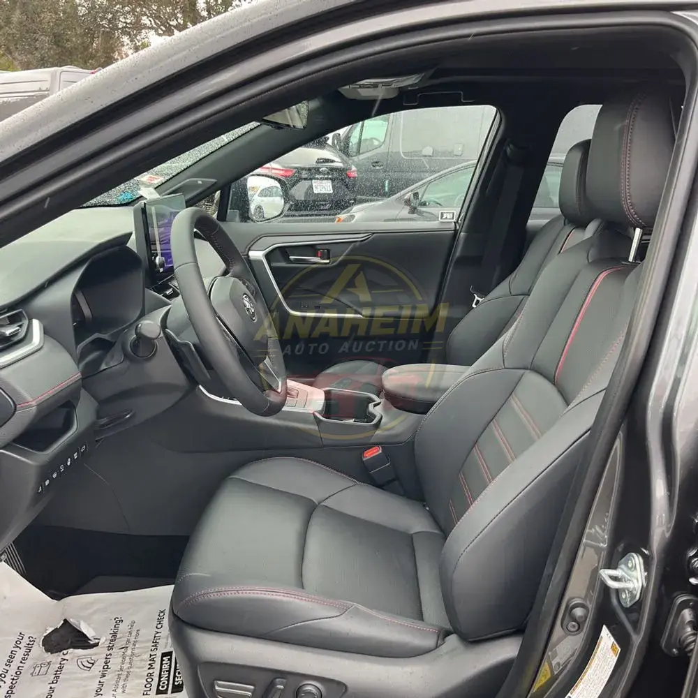 2025 Toyota RAV4 Plug-in Hybrid XSE