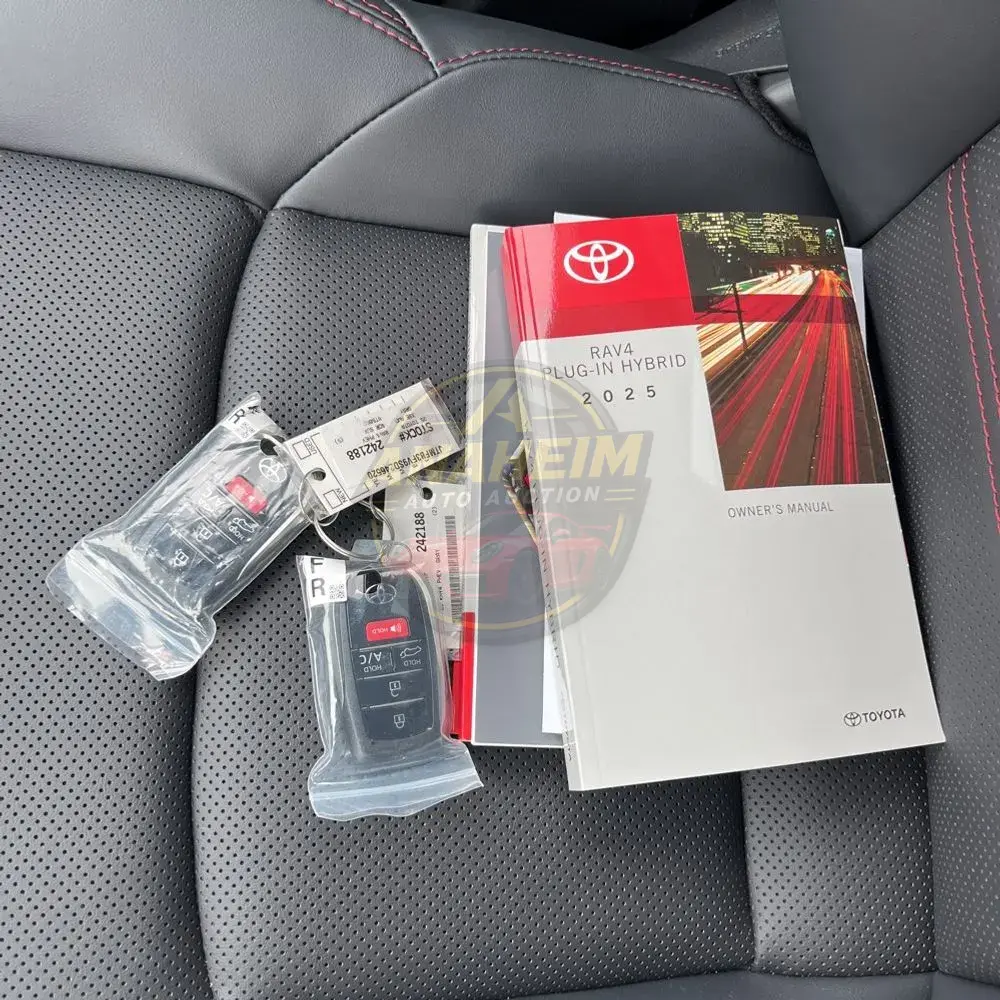 2025 Toyota RAV4 Plug-in Hybrid XSE