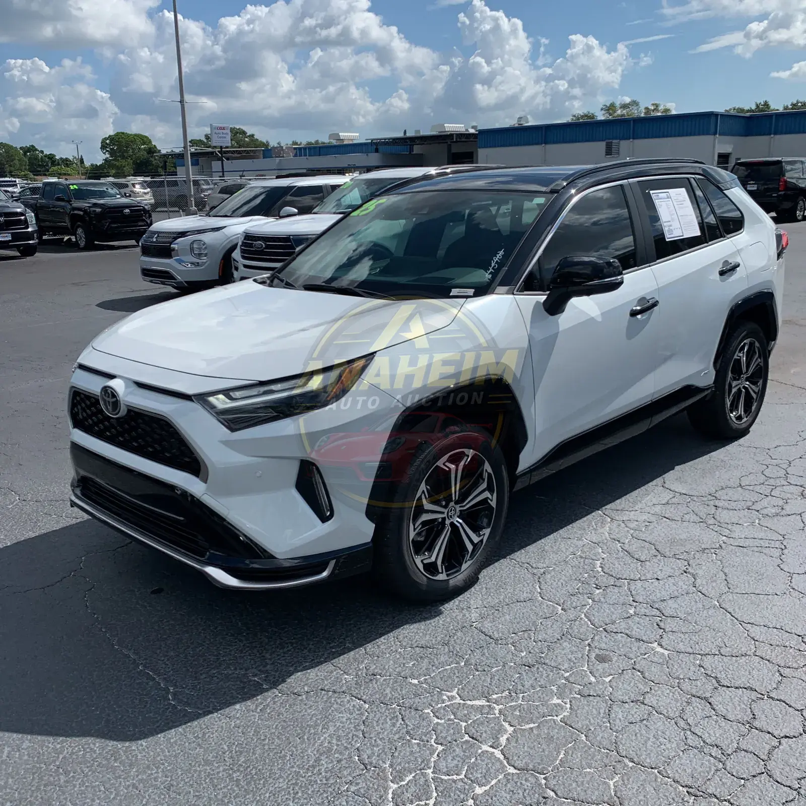 2025 Toyota RAV4 Plug-in Hybrid XSE