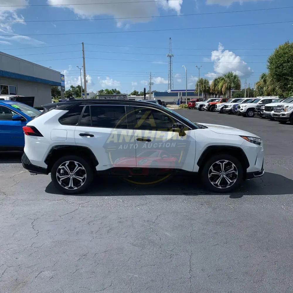 2025 Toyota RAV4 Plug-in Hybrid XSE