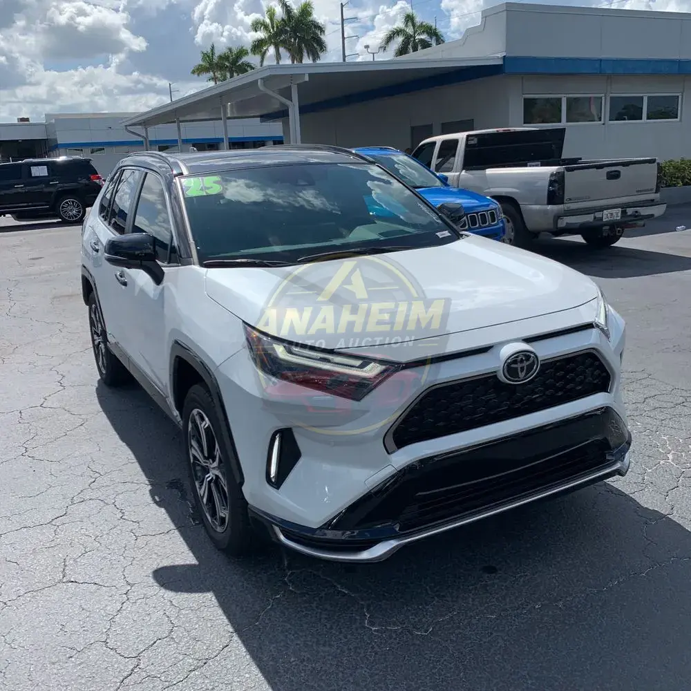 2025 Toyota RAV4 Plug-in Hybrid XSE