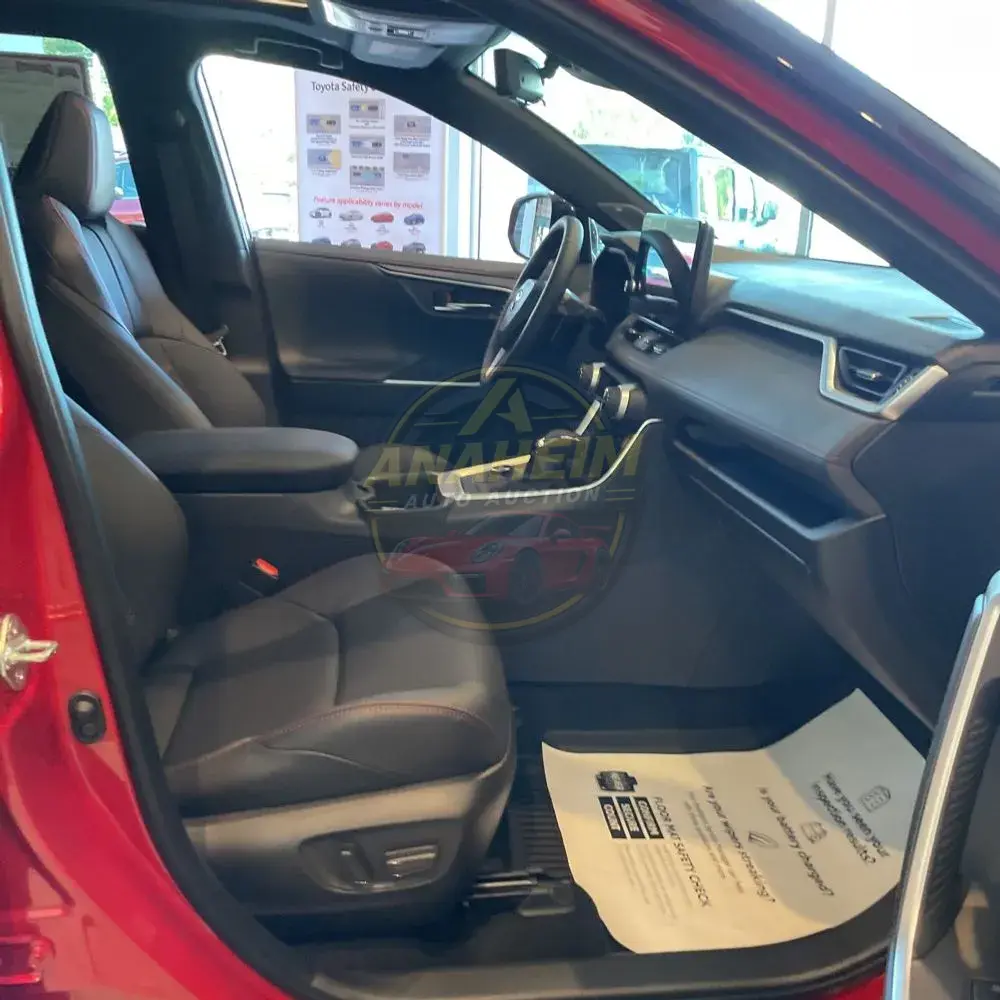 2025 Toyota RAV4 Plug-in Hybrid XSE