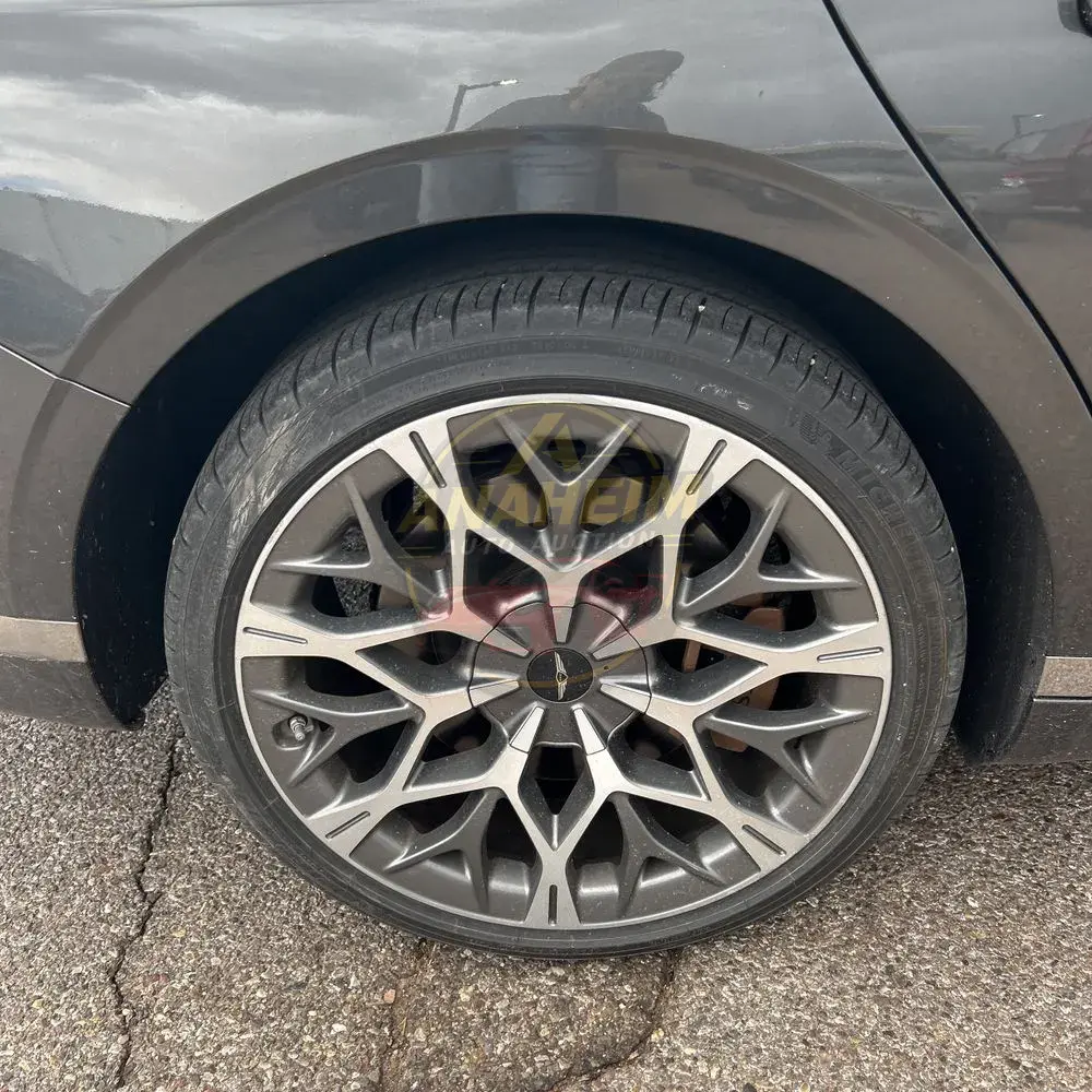 2023 Genesis G90 3.5T e-Supercharger