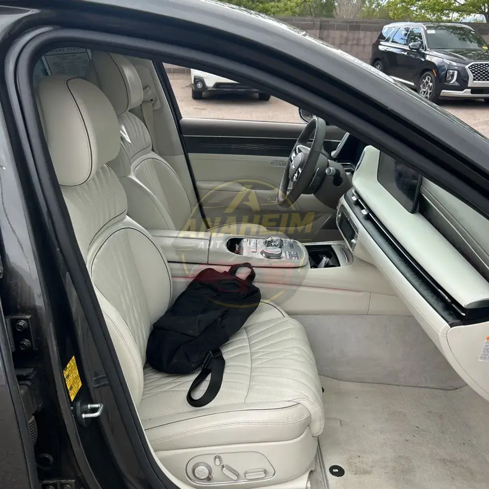 2023 Genesis G90 3.5T e-Supercharger