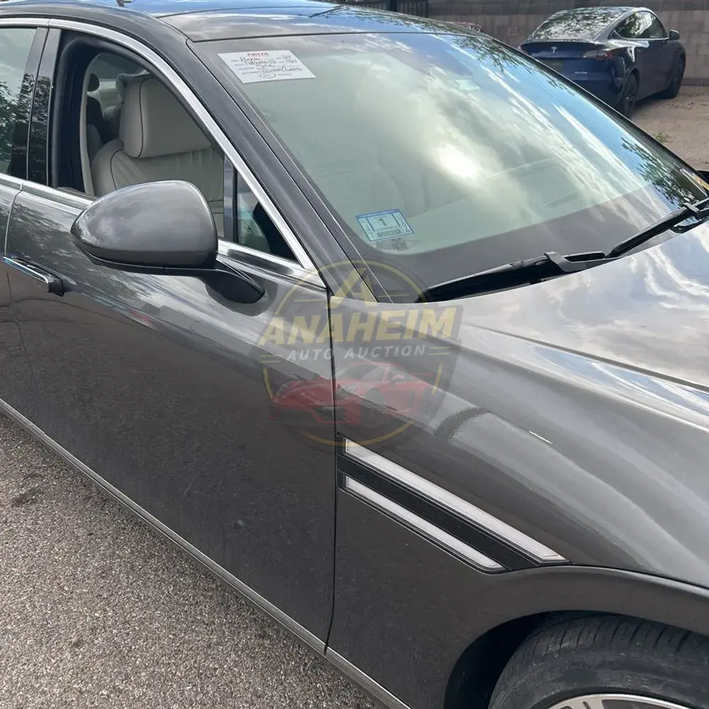 2023 Genesis G90 3.5T e-Supercharger