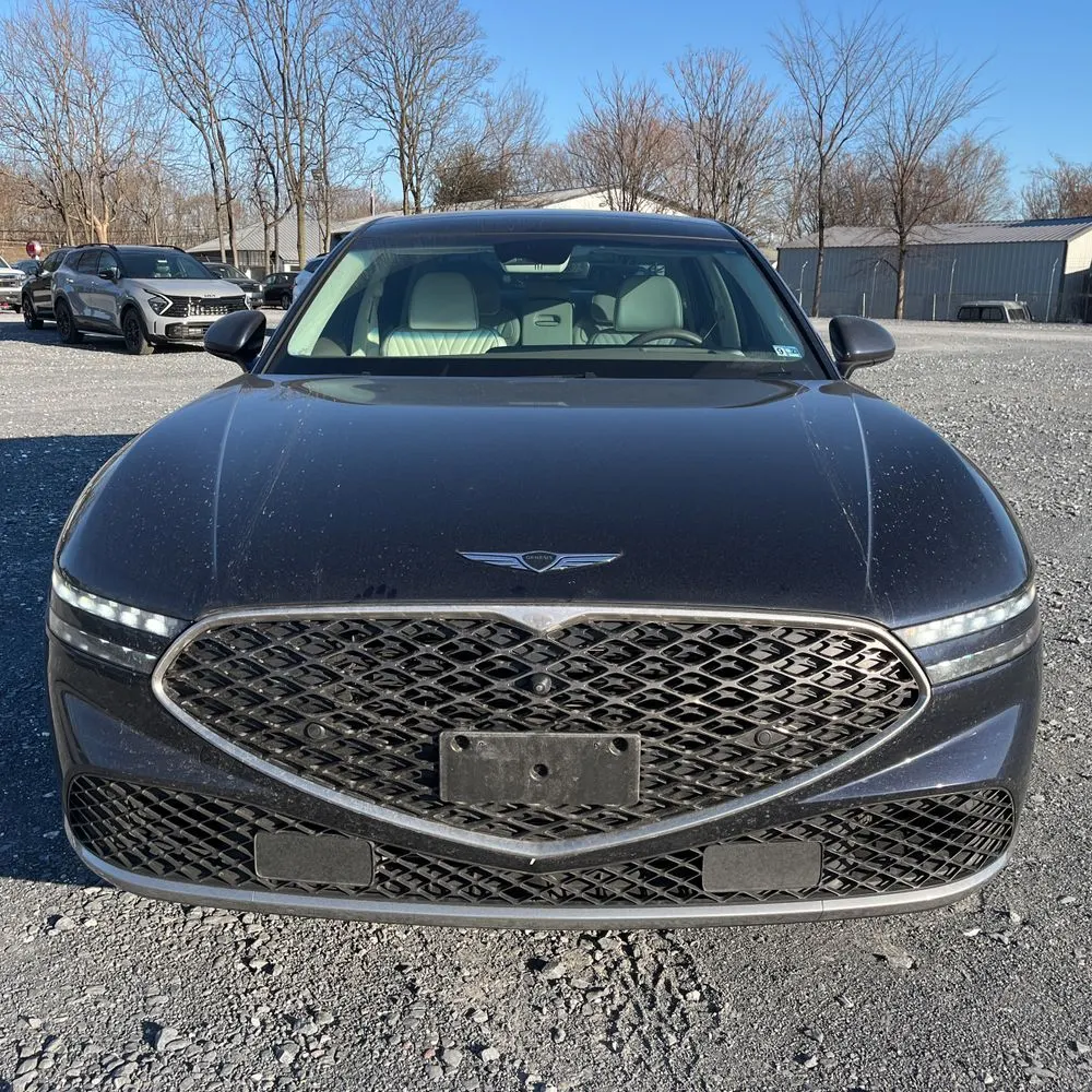 2023 Genesis G90 3.5T e-Supercharger
